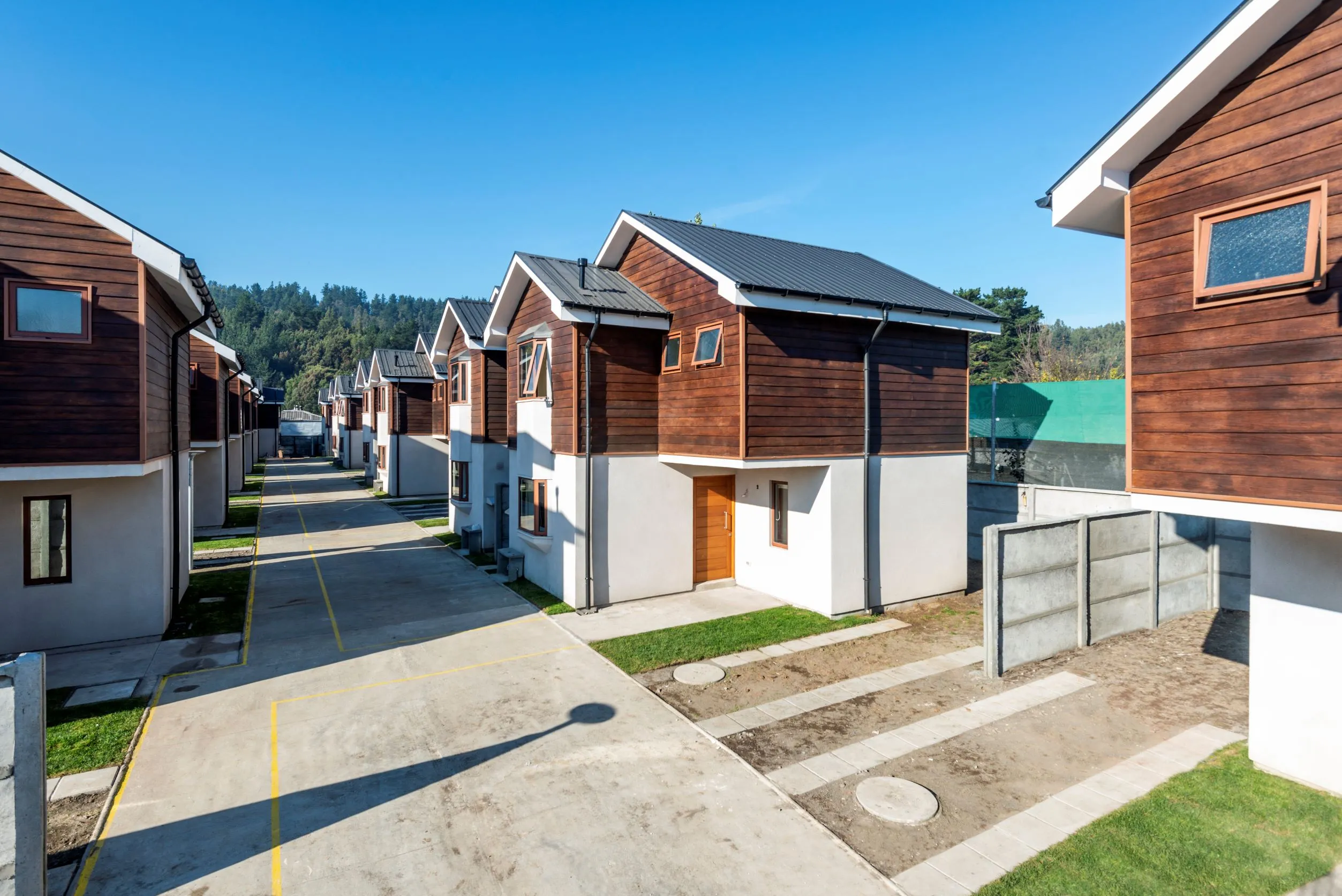 Exterior_1_11zon